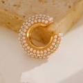 Vintage golden C-shaped ear cuff featuring white pearls and sparkling rhinestones - Artificial Pearl & Zirconia (1040) (Single-1.9cm)