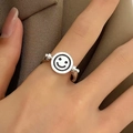 Anello rotante argento con design a faccina sorridente e fascia aperta regolabile - Anello Rotante Faccia Sorridente (K-1416) / Argento antico