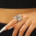 Anello vistoso a giglio argentato con trama in metallo liquido per donna - Anello Fiore Grande (1583) / Argento