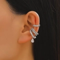 Set di tre ear cuff in argento senza buco con strass trasparenti e pendente a goccia - Stile Pendente Stella Argento (12)