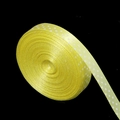 Dettaglio del nastro di poliestere giallo a pois bianchi per confezioni regalo e fai-da-te - 1cm di Larghezza 20 Yard/Rotolo / Giallo