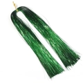 Dettaglio di extension in capelli scintillanti verdi con glitter e chiusura dorata fine - 3000 Fili Per Confezione / Verde