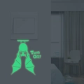 Adesivo murale pipistrello luminoso con testo Turn Off per interruttore luce - Verde