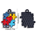 Colgante de corazón puzzle Autism Mom en esmalte colorido con vista frontal y trasera - Corazón de Mamá de Autismo - Base Negra (A7-013)