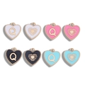 Colgantes de corazón esmaltados con letra Q dorada en blanco, rosa, negro y azul - Letra Q / 15.5*14.5mm (1 pieza) / Negro