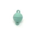 Detail van mintgroene bolvormige magneetsluiting met metalen lussen voor DIY sieraden - 1 Paar (12x8mm) / Muntgroen