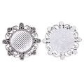 Vintage zilverkleurige ronde hangerbasis met madeliefjesreliëf voor DIY-sieradenprojecten - Binnendiameter 15mm / Antiek Zilver (A6-113)