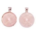 Detail of rose gold alloy round pendant bases with 25mm inner diameter and radial texture - 35x27mm / Rose Gold