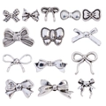 Set van 13 vintage zilveren strikkralen van legering voor DIY sieraden en handwerkprojecten - 1 Set (1 Van Elk Van De 14 Ontwerpen) / 80*60 Mm / 1881 G