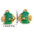 Colgante de pez tropical de esmalte verde en acero inoxidable dorado para hacer joyas - A6-229 Pez Pequeño Verde / 12*12mm
