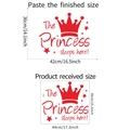 Sticker mural princesse: dimensions finies 42x36cm et planche de 44x39cm détaillées - Rouge