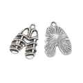 Antique silver alloy lung-shaped pendants for DIY jewelry making and necklaces - Textured Pendant (A4-072) / 18x13mm / Antique Silver