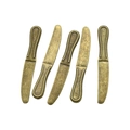 Nahaufnahme von fünf Miniatur-Messern aus Bronzelegierung mit Perlenrand am Griff - Messer - Antikbronze (A4-437)