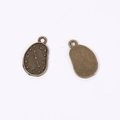 Makro-Detail bronze schmelzende Uhrenanhänger mit Vorder- und Rückseite für DIY-Schmuckbau - 1 Stück (22*13mm, 1.56g) / Antik Bronze