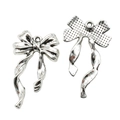 Vintage zilveren strikbedeltjes voor DIY-sieraden met retro getextureerde afwerking - Reliëftextuur Strik Stijl (Alleen hanger (zonder ketting)) (A4-429)