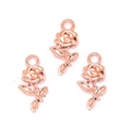 Drei Vintage Roségold Legierung Rosenblüten Anhänger für DIY Schmuckherstellung - Roségold