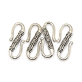 Set of 4 vintage silver S-shaped alloy clasps with carved patterns for jewelry making - Antique Silver / 22*12mm / 1.5g