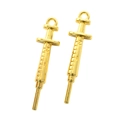 Paio di ciondoli a forma di siringa in lega dorata con scala per gioielli fai-da-te - 36x9mm / Imitazione Oro