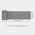 Detailansicht der selbstklebenden Wandtattoo-Rolle mit schwarz-weißem Dreiecksmuster - 10*200cm/BYX024