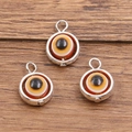 Drei runde Evil-Eye-Anhänger mit orange-rotem Farbverlauf für DIY-Schmuckherstellung - Anhänger / 11x16mm / Braun