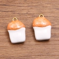 Mini-Cupcake Anhänger in Orange mit Glitzer und weißem Finish für DIY-Schmuckzubehör - Orange Cupcake