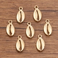Goldene Muschelanhänger-Set für DIY-Schmuckherstellung mit sieben metallischen Anhängern - Kaurimuschel-Form (Nr. 4) / 1 Stück/Packung (8*17mm)