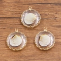 Lot de 3 pendentifs ronds en coquillage plaqué or 18 carats avec verre et bords vintage - Coquillage No 12