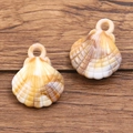Pendentifs en acrylique en forme de coquillage avec texture jaune crème pour bijoux et DIY - N° 8 Coquillage / 18x23mm