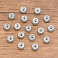 Polierte silberne Edelstahl-Zwischenperlen für DIY-Schmuckherstellung und Halsketten - 8x1.5mm / Stahlfarben