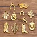 Set di ciondoli Western in lega dorata con cappello da cowboy, stivali e cactus - Oro Antico Confezione da 10