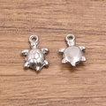 Ασημένιο μενταγιόν χελώνα από ανοξείδωτο ατσάλι 304 για κατασκευή κοσμημάτων DIY - Σχήμα Χελώνα (1558) / 1 Τεμάχιο (8x12mm) / Χρώμα Ατσαλιού
