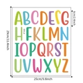 Tableau détaillé des tailles de 26 stickers muraux alphabet colorés pour enfants - Style Lettres Majuscules (P101) / 25x29cm