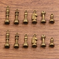 Détail de 12 breloques d'échecs en alliage de zinc bronze pour la création de bijoux DIY - Ensemble de 6 pièces en bronze antique (9,7 g)