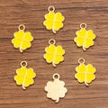 Ciondoli a quadrifoglio gialli in metallo dorato con finitura smaltata decorativa - 1 Pezzo / Giallo