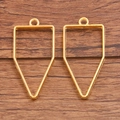 Set van twee gouden geometrische metalen frames voor DIY hars sieraden maken - Vijfhoek