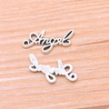 Antik-silberner Angel-Alphabet-Charm-Anhänger mit polierter und gebürsteter Textur - Antiksilber