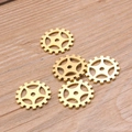 Five gold steampunk gear charms 19mm for DIY jewelry making and punk style accessories - Antique Gold 1.4g