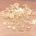 Lot de pendentifs DIY en alliage doré avec cœurs Love et motifs symboliques variés - Styles Mixtes (30-45 Types) / Sachet de 100g / Or KC