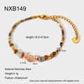 Vue détaillée du collier en pierres naturelles avec fermoir mousqueton en acier et cœur - Bracelet Perlé en Pierre Naturelle Multicolore (NXB149) / Bracelet