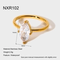 Detail eines vergoldeten Edelstahlrings mit 14x8mm Zirkonia im Marquise-Schliff - US 6 / Marquise-Schliff-Stil (NXR102)