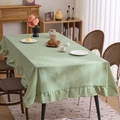 Nappe vintage française à carreaux verts et blancs avec bordure à volants décorative - 150cm Rond / Vichy Vert Volanté