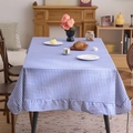 Nappe à carreaux bleus et blancs de style vintage français avec bordures à volants élégantes - Vichy Bleu Volanté