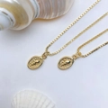 Golden micro-pave seashell pendant necklace with high-quality box chain jewelry - Gold Embossed Shell Necklace (25110216)