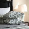 Federe per cuscini quadrate con foglie verde acqua su lino bianco per il divano - 45x45 / Stile Spiga di Grano Verde
