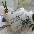 Fodera per cuscino in lino vintage con stampa farfalla su fondo color avena - 45x45 / Stile Farfalla Grande