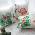Fodera per cuscino geometrica tropicale con fenicotteri rosa e foglie di palma verdi - 45x45 / Stile Grande Fenicottero
