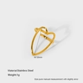 Detail shot of golden stainless steel heart ring with dimensions 16x25mm and 1g weight - Heart Style (DFR305)
