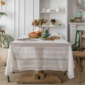 Tovaglia vintage francese in pizzo bianco con motivi traforati per tavolo da pranzo - 150x150cm / Tovaglia in Pizzo a Pois Bianco
