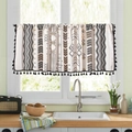 Rideau de café bohème avec motifs géométriques noirs et franges à pompons de cuisine - Taille Spéciale 25 Carré / Motif Flèche en Lin Glands Noirs Passant de Tringle