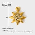 Detail eines 18mm Gold-Edelstahl-Achtkantstern-Anhängers mit Kristallakzenten - Goldener Achternstern Stil (NXC316)